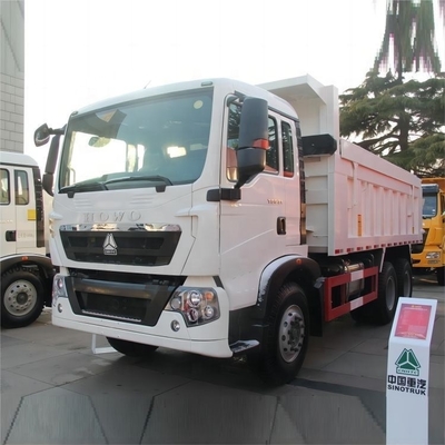 国産重型トラック HOWO T5G 6X4 5.8m ダンプトラック 310HP エンジン容量と2人の乗客