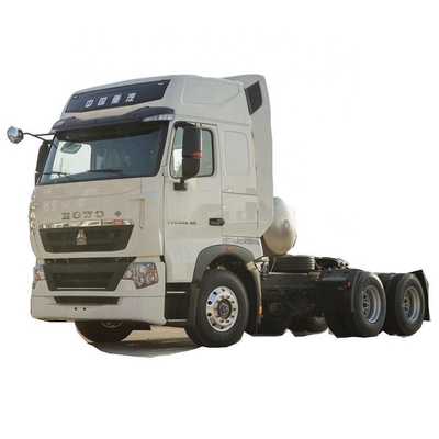 ドライブホイール 6X4 SinoTRUK HOWO T7H LNG トラクタートラック 440HP ロジスティック輸送用