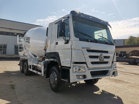 2012年 使用済み HOWO コンクリートミキサー 95kw/2400rpm エンジン 安価