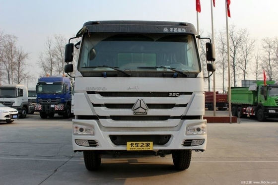 9.726L エンジン容量 国産重荷トラック HOWO 8X4 コンクリートミキサートラック