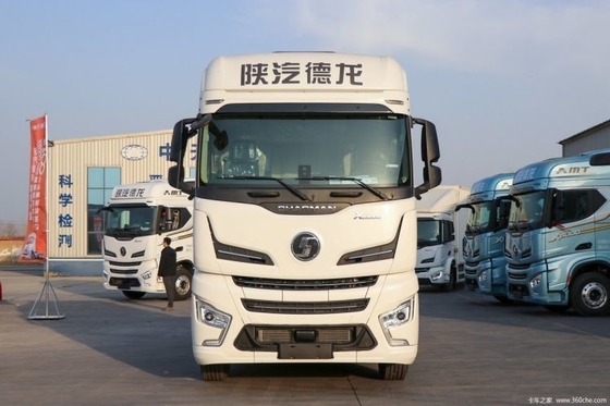 右方向 WEICHAI エンジン 6X4 AMT オートマティック トラクター トラック