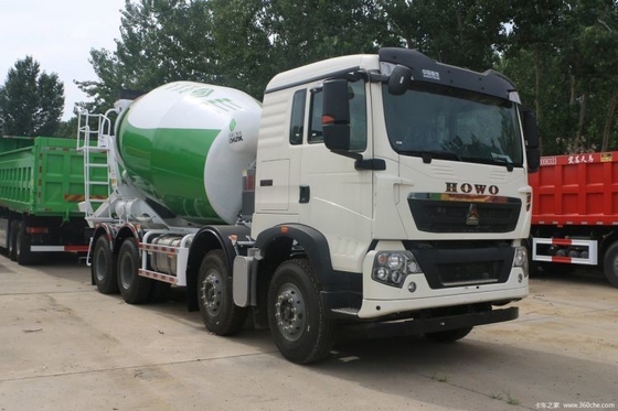Sinotruk HOWO TX6 340 HP 8X4 7.98m3 コンクリートミキサー トラック