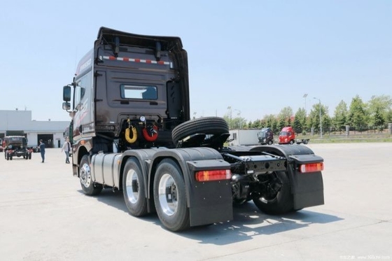 Jiefang JH6 6x4 4x2 8x4 トラクター 運転席とマルチメディアシステム