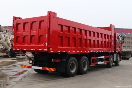 FAW Jiefang J6P重型トラック 500HP 8X4 8m 容量300-400Lの燃料タンクを持つダンプトラック