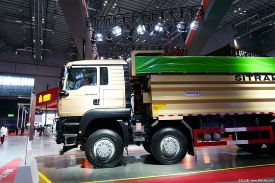 23 0 km シノトラック シトラック C7H 440HP 道路貨物輸送用 8X4 6X4 4X2