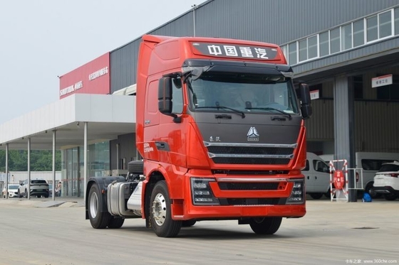 シノトルク HOWO TH7 重荷トラック 6X2 4X2 6*4 トラクタートラック ≥600Lの燃料タンク容量