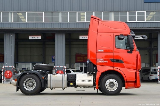 10 タイヤ SinoTRUK HOWO TH7 重型トラック 0 km ブティック トラクション トラック 6X4 4X2 6X2 LNG CNG