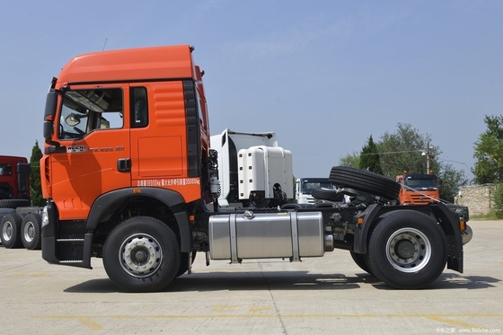 0km シノトラック HOWO TX7 6X4 4X2 6X2 CNG LNG トラクター クレアスコントロールと6シリンダー