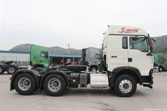 ブティック SinoTRUK HOWO TX7 0 km 6X4 4X2 6X2 CNG LNG トラクター トラック マルチメディアシステム