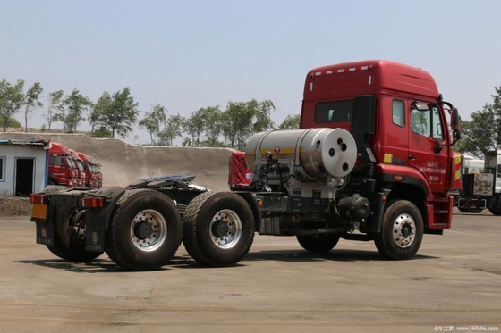 SinotruK Haohan J7G 重型トラック 4*2 6*4 トラクショントラック CHG LNG 31-40T容量
