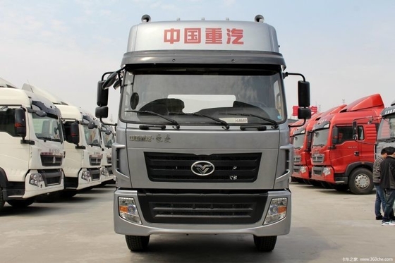 ストック 中古SinoTRUK ハウマン重型トラック 特用トラックヘッド 4*2 6*4 トラクショントラック CHG LNG