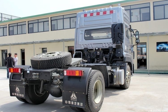 ストック 中古SinoTRUK ハウマン重型トラック 特用トラックヘッド 4*2 6*4 トラクショントラック CHG LNG