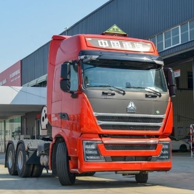 6シリンダー HOWO TH7 4*2 6*4 トラクター CHG LNG トラックヘッド 危険品輸送