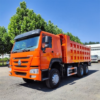 6.8X2.35X1.5 貨物タンク 8X4 371hp 375 hp HOWO-70 km 6x4 駆動ホイール付きダンプトラック