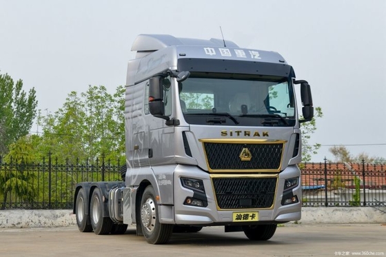 シノトラク シトラク C9H 重貨車 570 HP 6X4 AMT ロング付き自動引引機関車