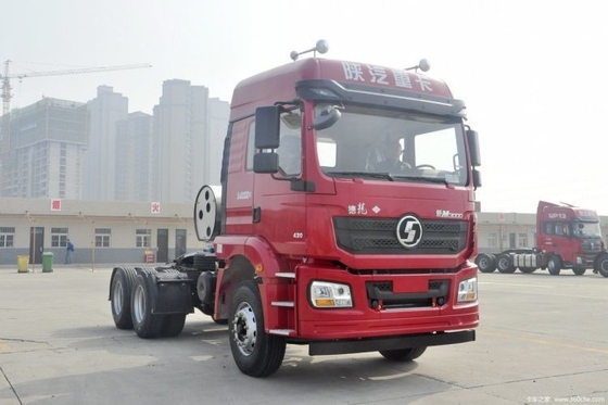 Shacman Delong M3000 430hp 4X2 LNG トラクターヘッド トラックトレーラー エンジン容量8L