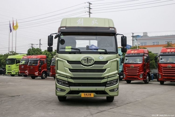 青島・ジファング・JH5重貨車 480 HP 6X4 LNG トラクター トラック クルーズコントロール ACC