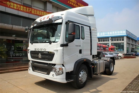 国産 HOWO T5G 4X2 トラクション トラックヘッド 350馬力 タッチスクリーン付き重型トラック