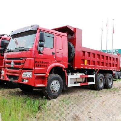 タッチスクリーン HOWO Heavy トラック 340 HP 6X4 5.6m 2人の乗客のためのダンプトラック