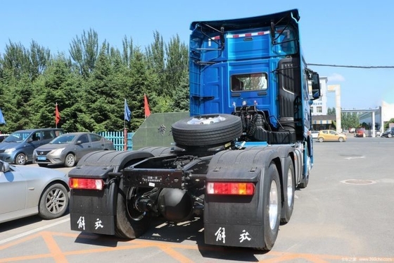 FAW Jiefang J7 LNG CHG 371 375HP 4*2 6*4 6*2 負荷トラクター 最大速度120KM/H