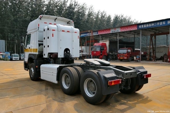 ホット 中古 0 Km 国産 重荷 トラック HOWO 380馬力 6X4 CNG トラクター トラック