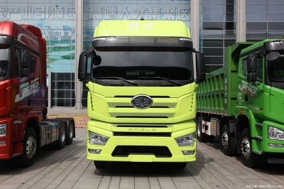 ブティック 中古 トラックヘッド FAW Jiefang J7 重貨車 560HP 4X2 トラクター トラックの選択