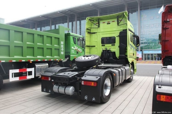 ブティック 中古 トラックヘッド FAW Jiefang J7 重貨車 560HP 4X2 トラクター トラックの選択