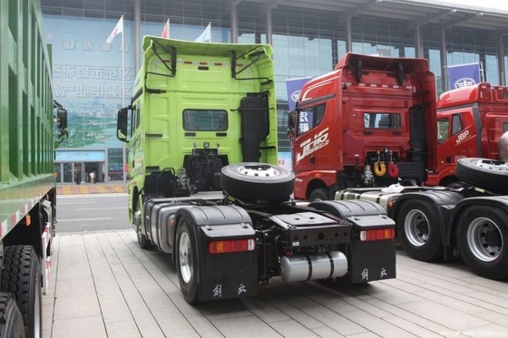 ブティック 中古 トラックヘッド FAW Jiefang J7 重貨車 560HP 4X2 トラクター トラックの選択