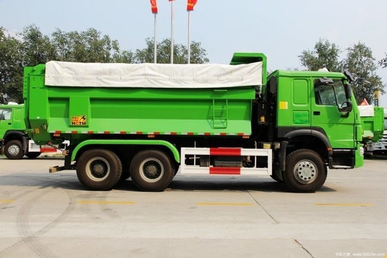 買取された使用 HOWO ダンプティッパートラック 6X4 340 HP 5.6m 重荷輸送用