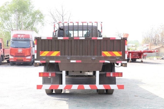 シノトルク国産重荷トラック HOWo NX 220HP 4X2 6.75m バン貨物用ハードルトラック