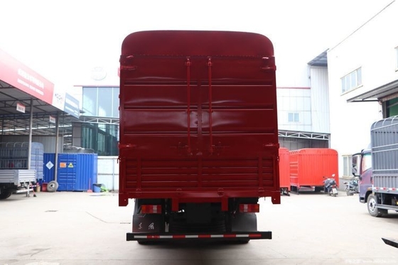 ステアリング 右 SinotruK HOWO G5X カード 4X2 220 HP 6.75m ABS付き半倉庫トラック