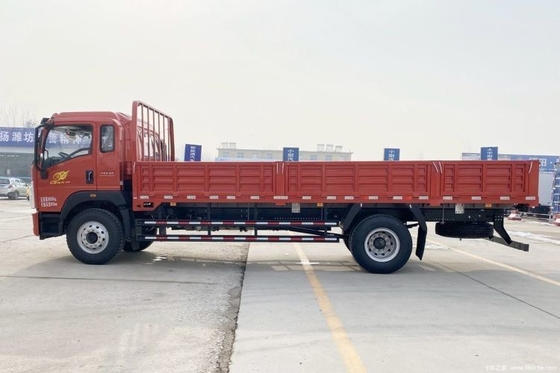 国産重型トラック HOWO G5X 中型カード 220HP 4X2 6.75m ハードルトラック