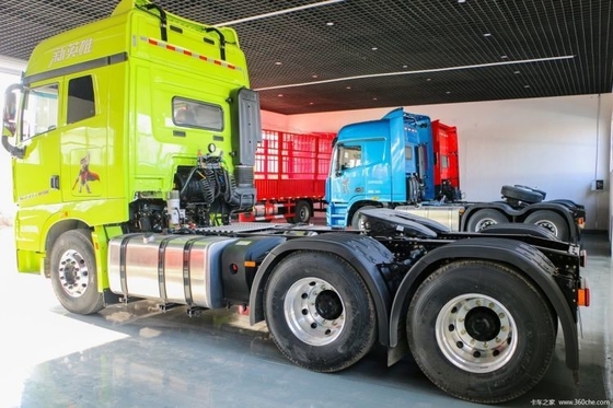 トリニティ重力トラック 585 HP 6X4 AMT 自動トラック トラクタートラック バックシフト番号 2