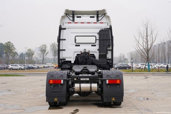 SANY 620 HP 6X4 AMT 2人の乗客を収容する自動トラクター 最大トルク ≥2500Nm