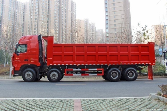 ダンプトラック ティッパー Sinotruk HOWO T7H 重型トラック 540 HP 8X4 8.5m ESC付き古用ダンプトラック