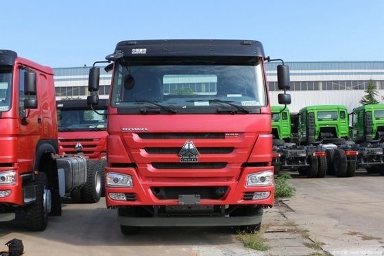 国産重用トラック HOWO 6X4 6.8m 性能と380hpの馬力を備えたダンプトラック