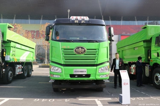 FAW Jiefang J6P 重荷トラック 390HP 6X4 5.6m 重荷輸送用ダンプトラック