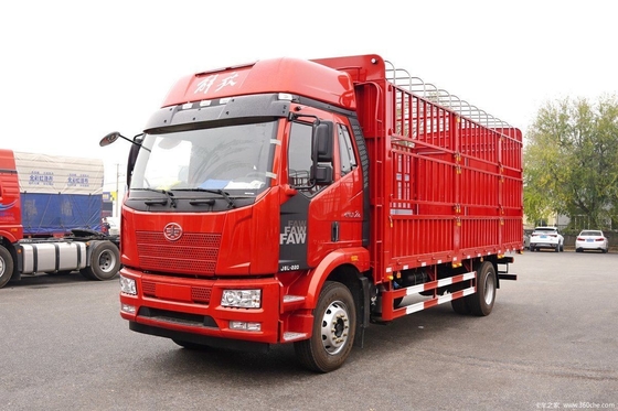 自動エアコン Faw Jiefang J6L Zhongka チュアンフ 220HP 4X2 6.8m 中古トラック