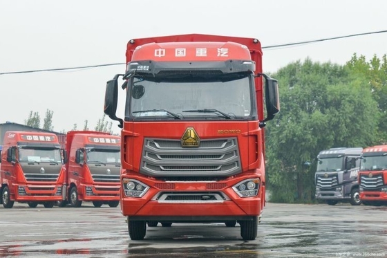 車両総重量 20001-25000 kg シノトラック HOWo N5W 220 HP 4X2 6.7m 倉庫トラック
