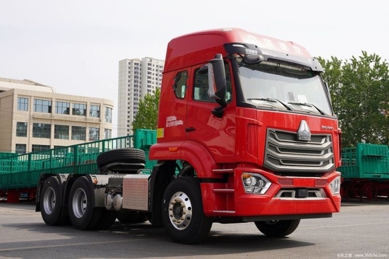 燃料タンク容量 ≥600Lと自動窓を持つ重型自動車用HOWO NX 6X4トラクター