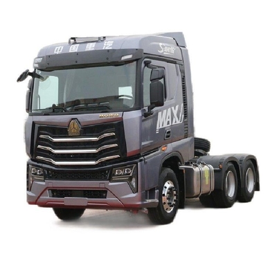 中古販売 HOWO マックスクラシック版 510HP 6X4 4X2 トラクター お客様の要求