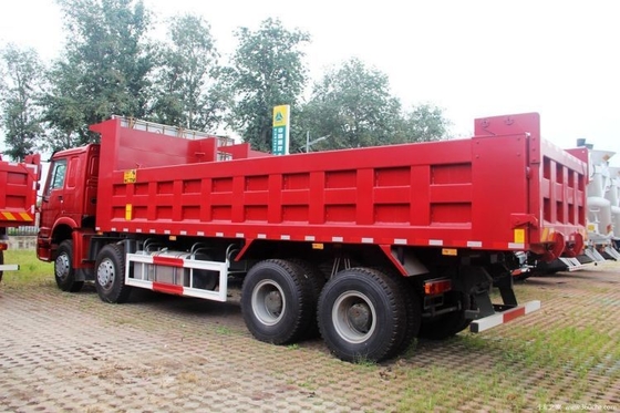 Sinotruk HOWO 重型トラック 380 HP 8X4 7.8m 運転席のエアサスペンション付きダンプトラック