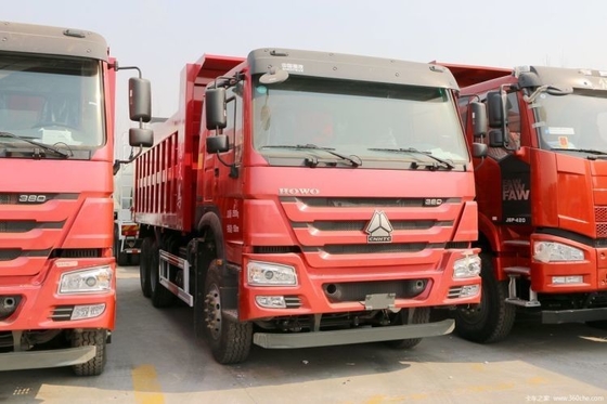 Sinotruk HOWO 重型トラック 380 HP 6X4 6 メートルダンパー 右方向車