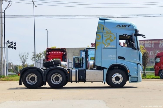 山西自動車重貨車 シャックマン トラクターX5000S 後部カメラと最大速度120km/h