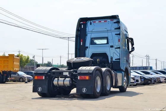 山西自動車重貨車 シャックマン トラクターX5000S 後部カメラと最大速度120km/h