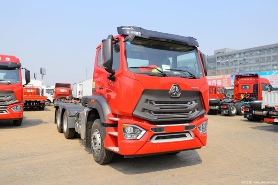 最大トルク Nm 1500-2000Nm ブティック用HOWO NX重型トラック 440 HP 6X4 トラクター
