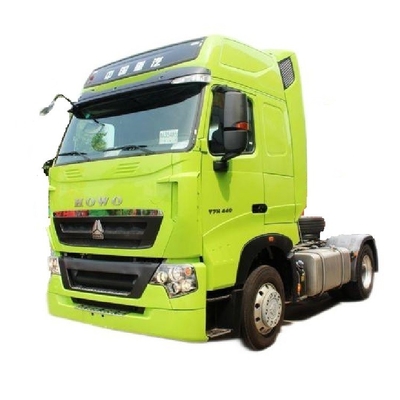 440馬力 4X2 Sinotruk HOWO T7H トラクター 2人の乗客と 8L エンジン容量