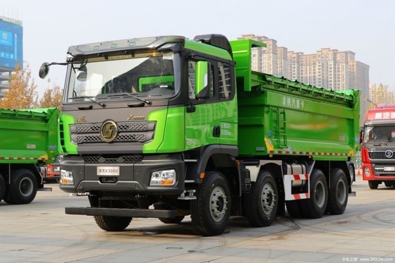 シャックマン デロン X3000 400 HP 8X4 6 m 自動エアコンと12台のタイヤ用のダンプトラック