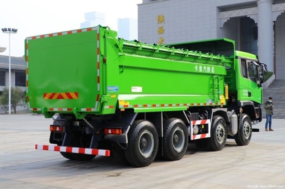シャックマン デロン X3000 400 HP 8X4 6 m 自動エアコンと12台のタイヤ用のダンプトラック